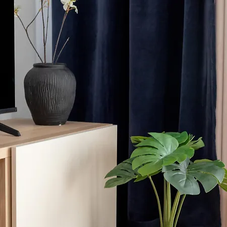 Apartamento Stylish With Parking And Balcony By Renters